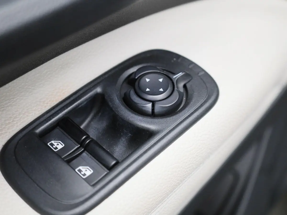 500e 42 kWh La Prima | LED Koplampen | Camera | Keyless | Navigatie |