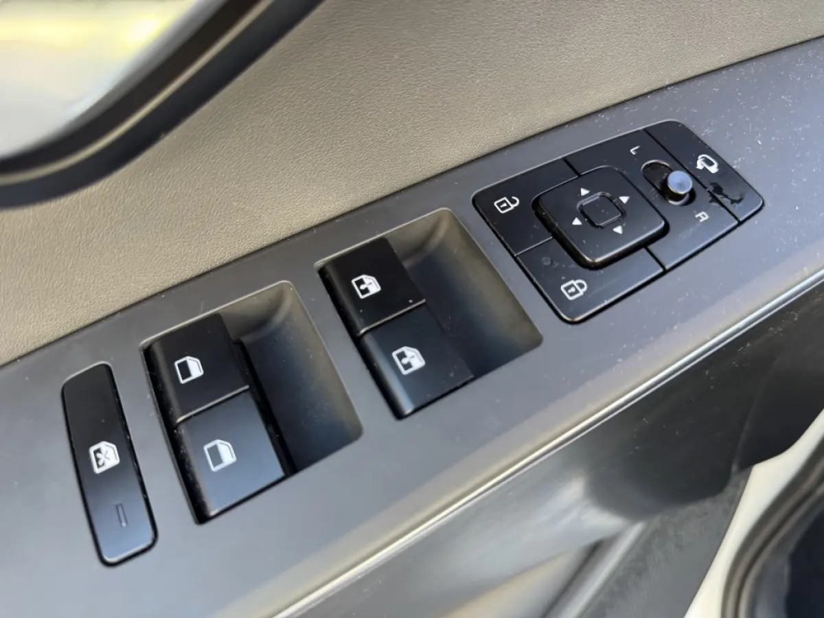 1.6 GDi Hybrid DynamicLine | Navigatie | Camera | ACC