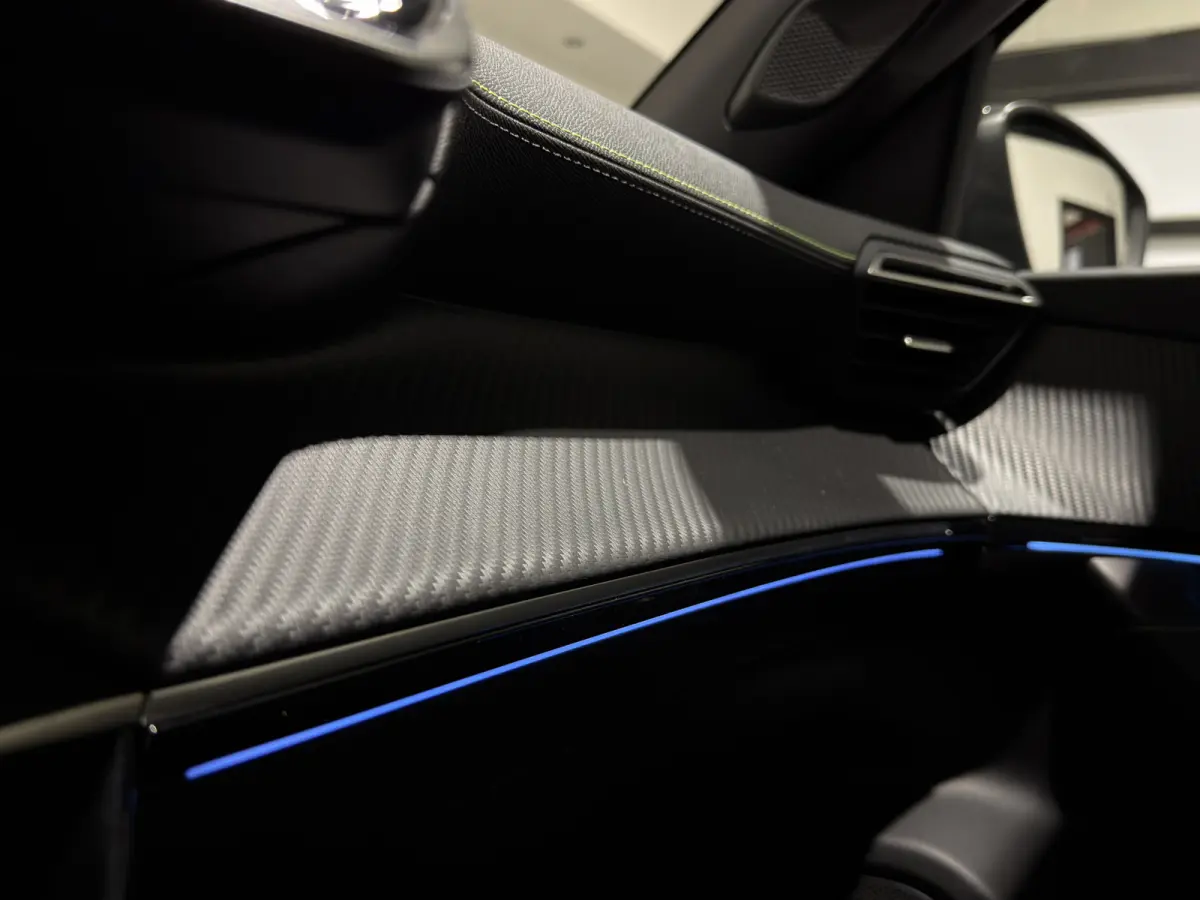 EV GT 50 kWh | ACC met stop&go | Panorama schuif/kanteldak | Keyless | LED lampen
