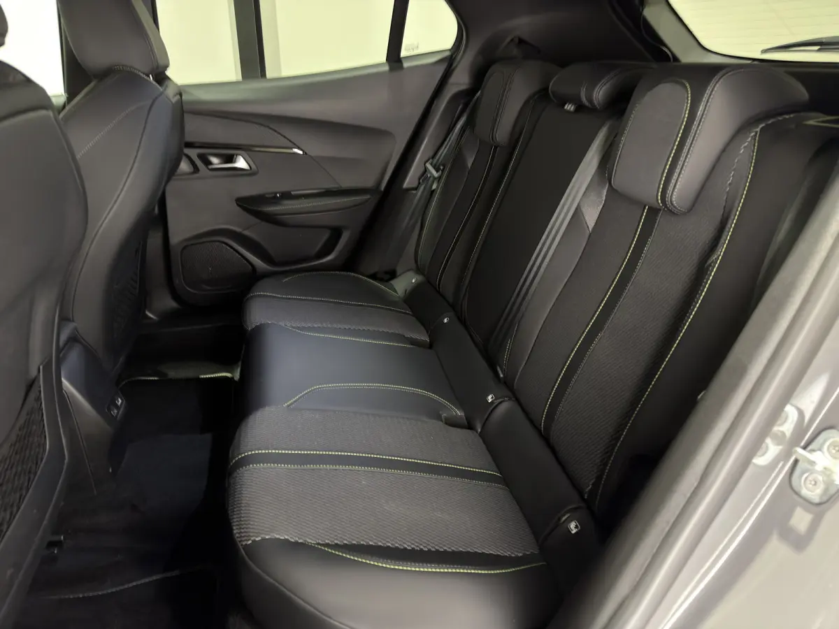 EV GT 50 kWh | ACC met stop&go | Panorama schuif/kanteldak | Keyless | LED lampen