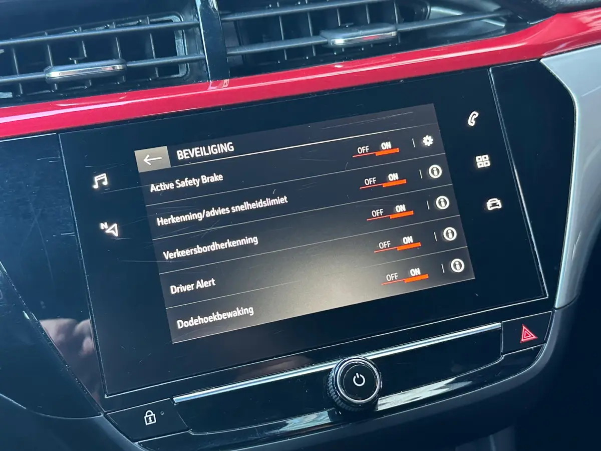 1.2 GS Line Automaat Leer Navi Camera Carplay