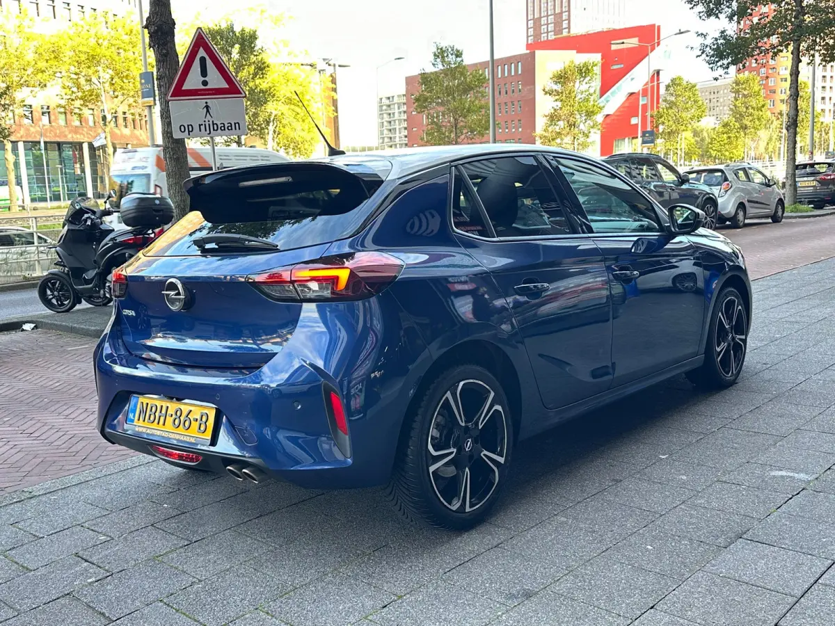 1.2 GS Line Automaat Leer Navi Camera Carplay