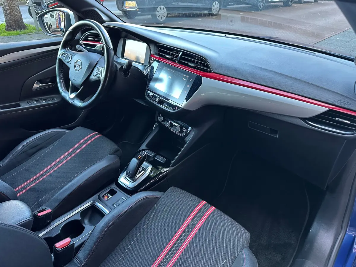 1.2 GS Line Automaat Leer Navi Camera Carplay