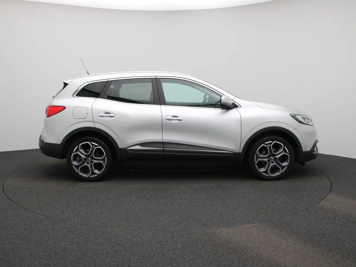 1.2 TCe Bose | Trekhaak | Navigatie | Climate Control | Lederen Bekleding | Stoelverwarming | Zeer Luxe ! |
