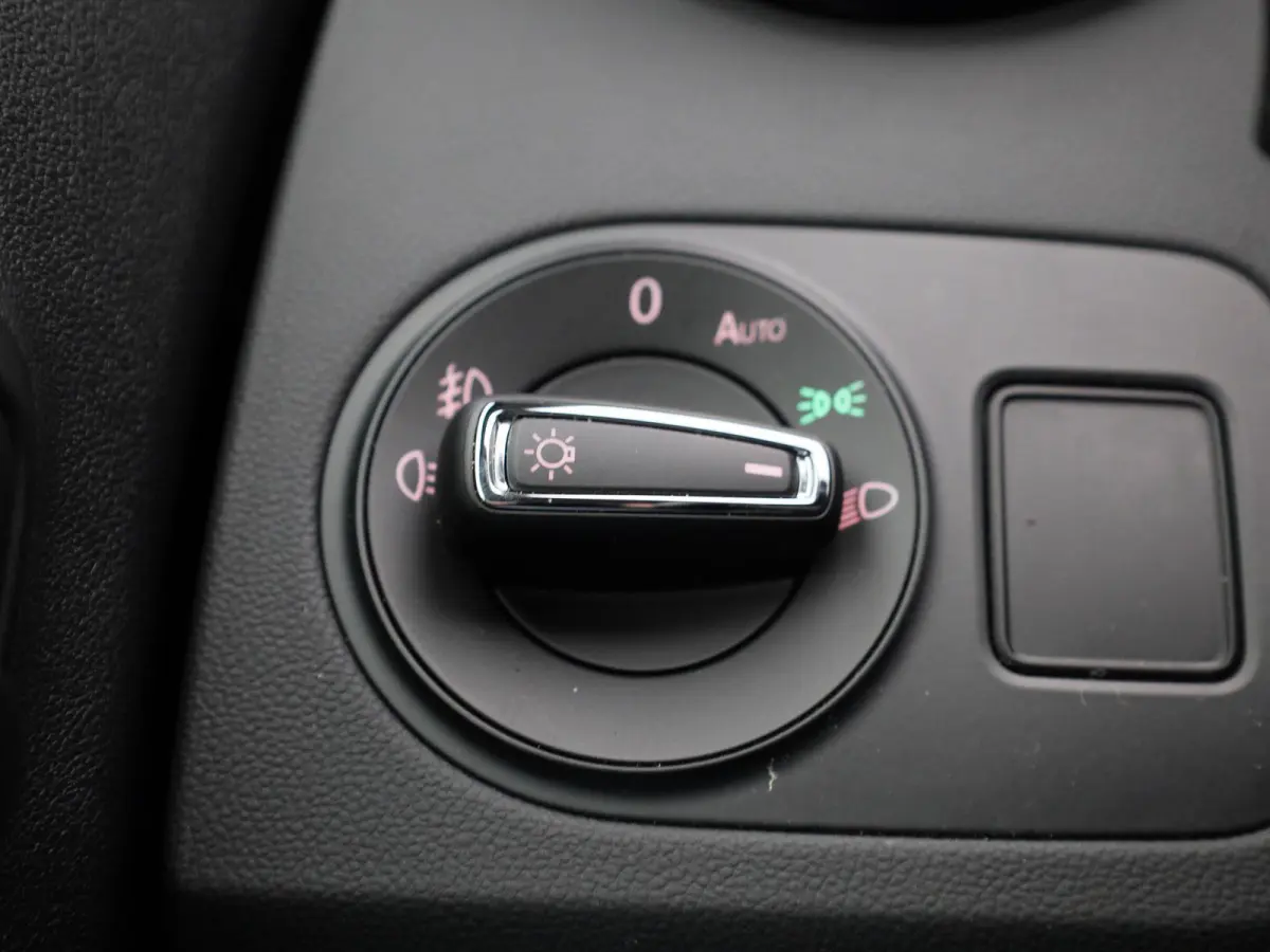 1.0 EcoTSI Style Connect | NAVIGATIE | CLIMATE CONTROL | CRUISE CONTROL
