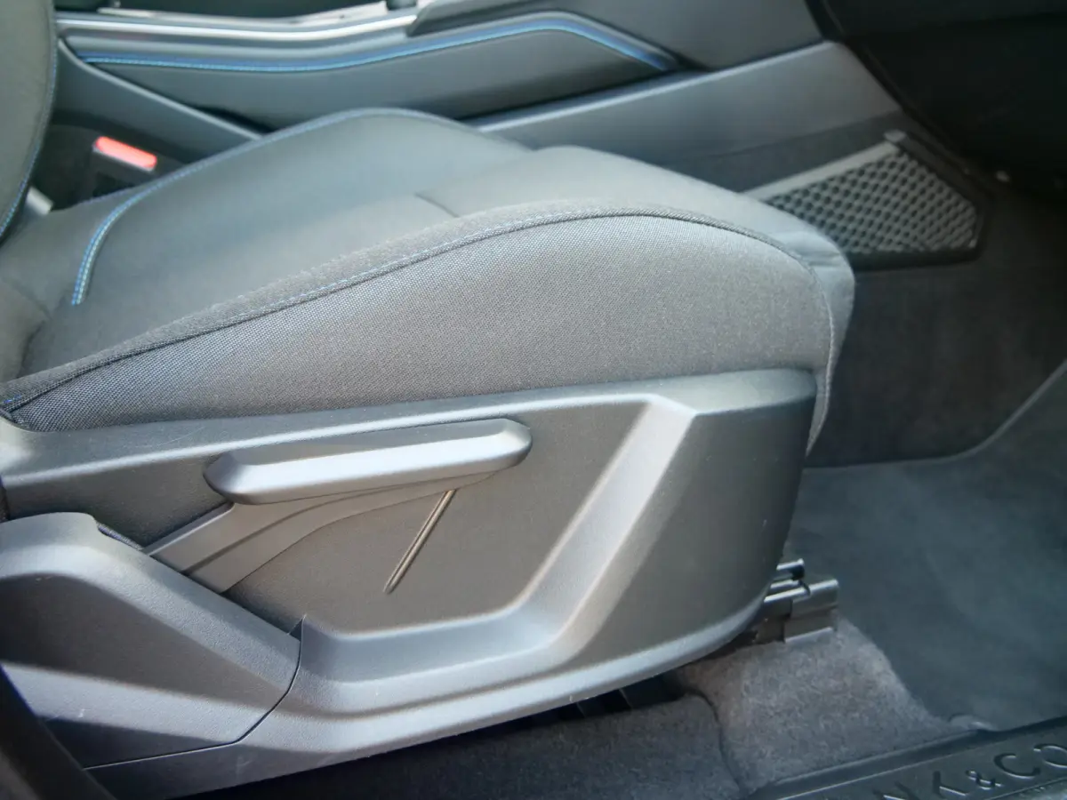 1.5 Plugin Hybrid 261pk Automaat Apple Carplay / Infinity Sound / Schuifdak