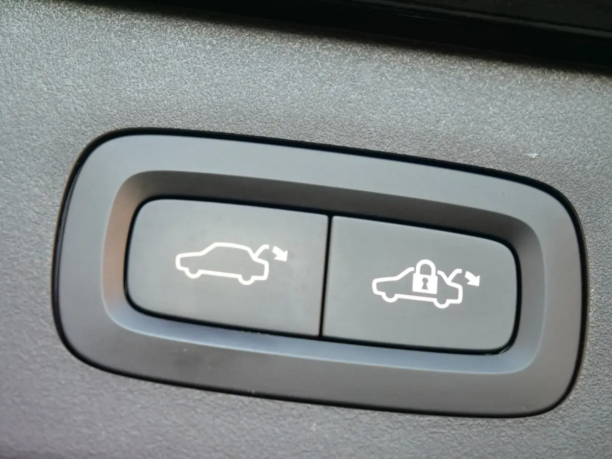 1.5 Plugin Hybrid 261pk Automaat Apple Carplay / Infinity Sound / Schuifdak