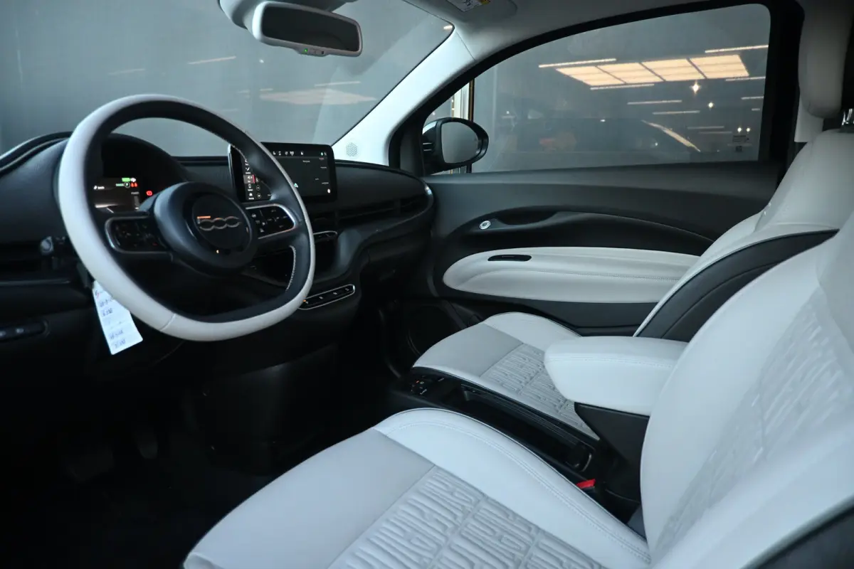 42 kWh 95,7%SOH! La Prima 3-Fase | Vol-Leder | Achteruitrijcamera | Stoelverwarming | Adaptive Cruise | Dodehoekdetectie | Climate Control | !!