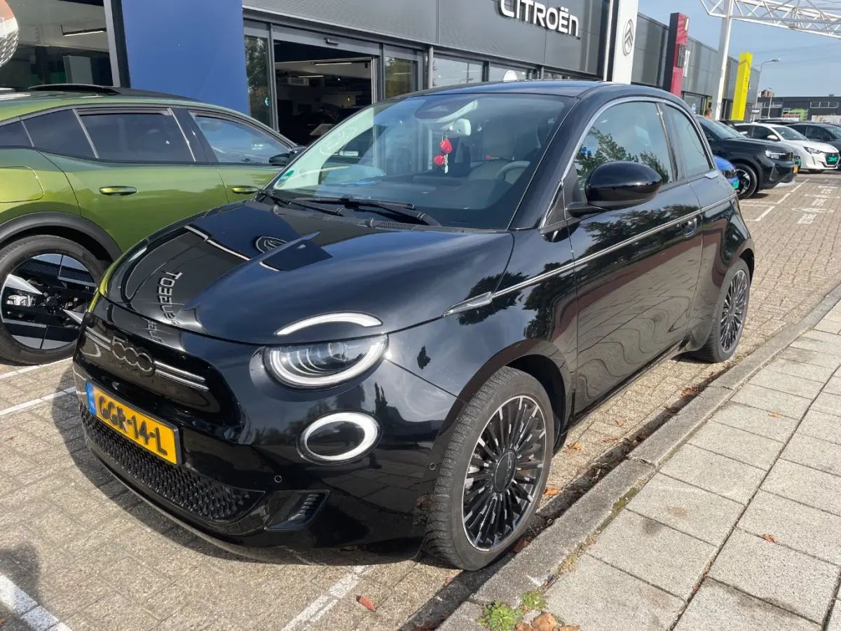 42 kWh La Prima 3-Fase | Navigatie | Leder | Achteruitrijcamera | Stoelverwarming | Dodehoekdetectie!!
