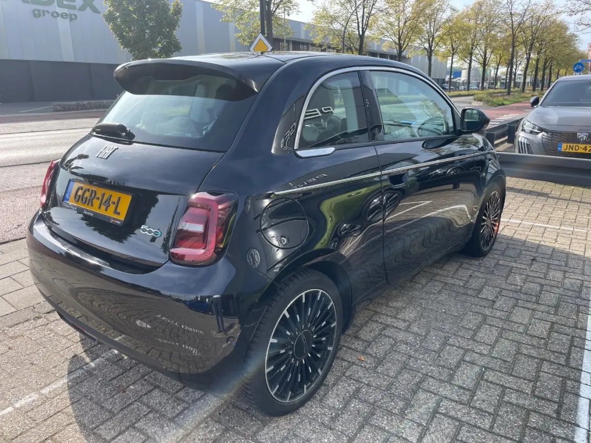 42 kWh La Prima 3-Fase | Navigatie | Leder | Achteruitrijcamera | Stoelverwarming | Dodehoekdetectie!!