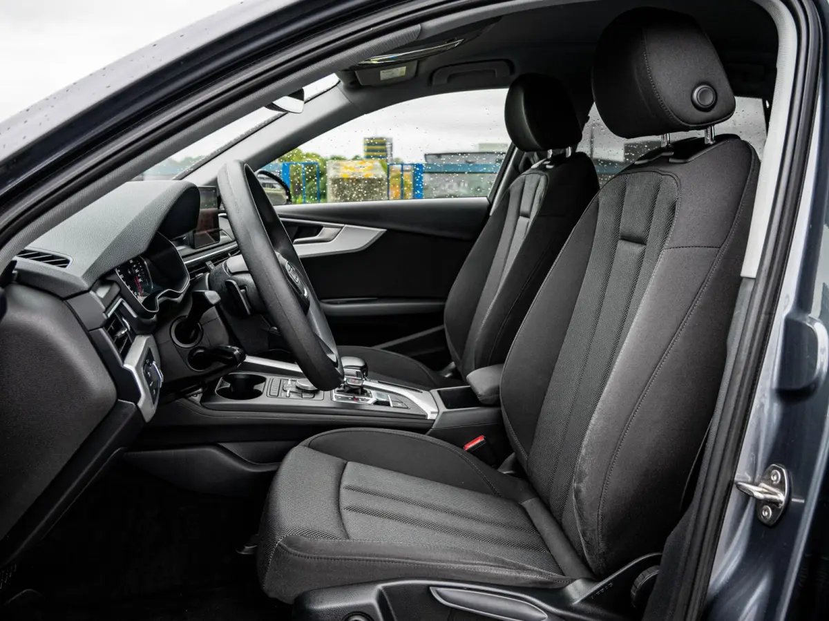 2.0 TDI ultra 150 PK S-tronic Automaat | LED | ECC | Trekhaak | Navigatie | Cruise Control | Stoelverwarming