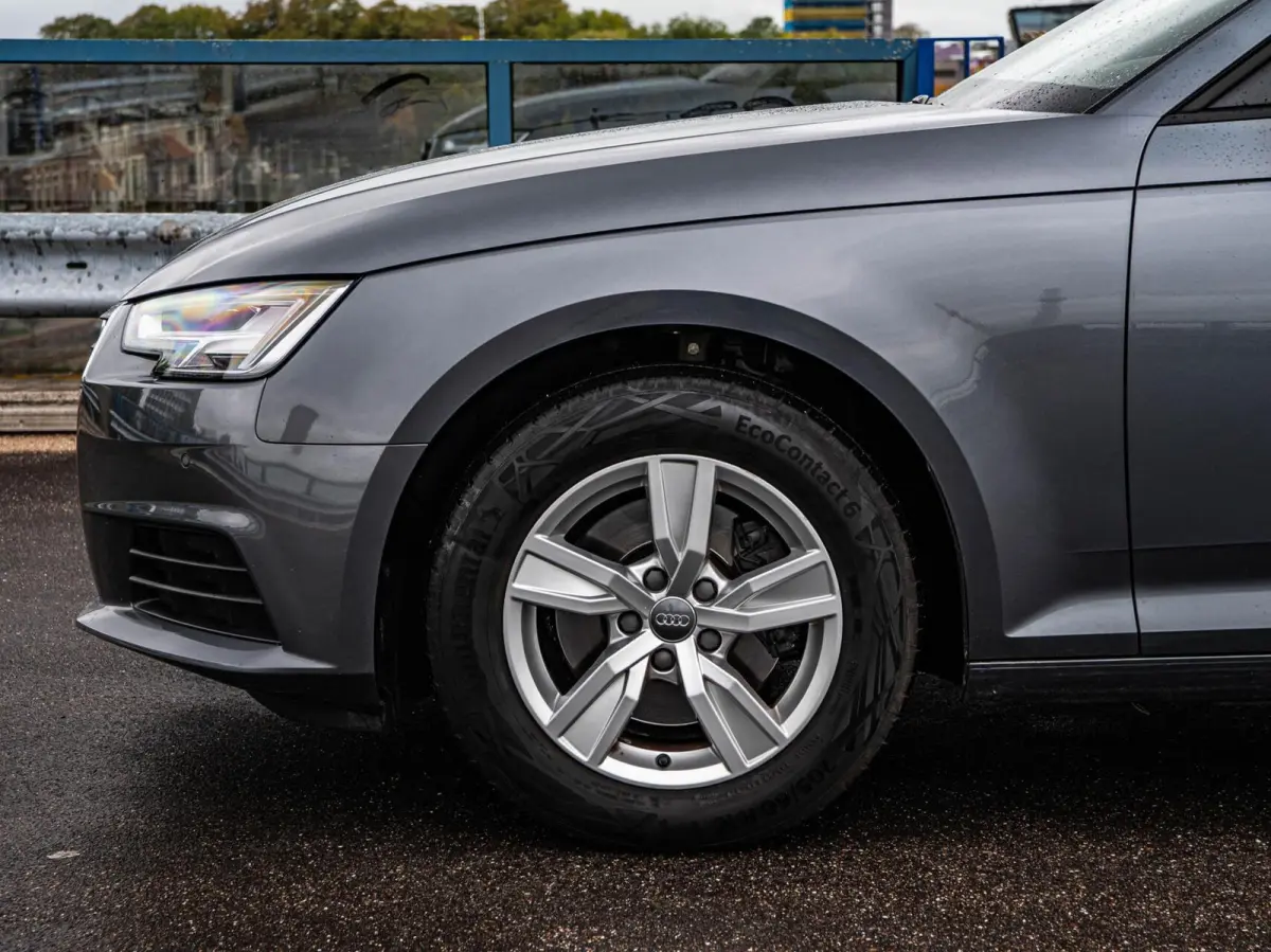 2.0 TDI ultra 150 PK S-tronic Automaat | LED | ECC | Trekhaak | Navigatie | Cruise Control | Stoelverwarming