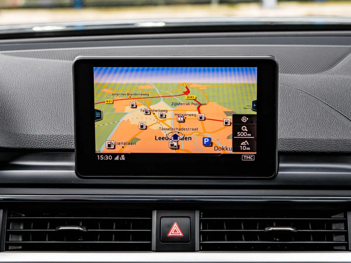 2.0 TDI ultra 150 PK S-tronic Automaat | LED | ECC | Trekhaak | Navigatie | Cruise Control | Stoelverwarming