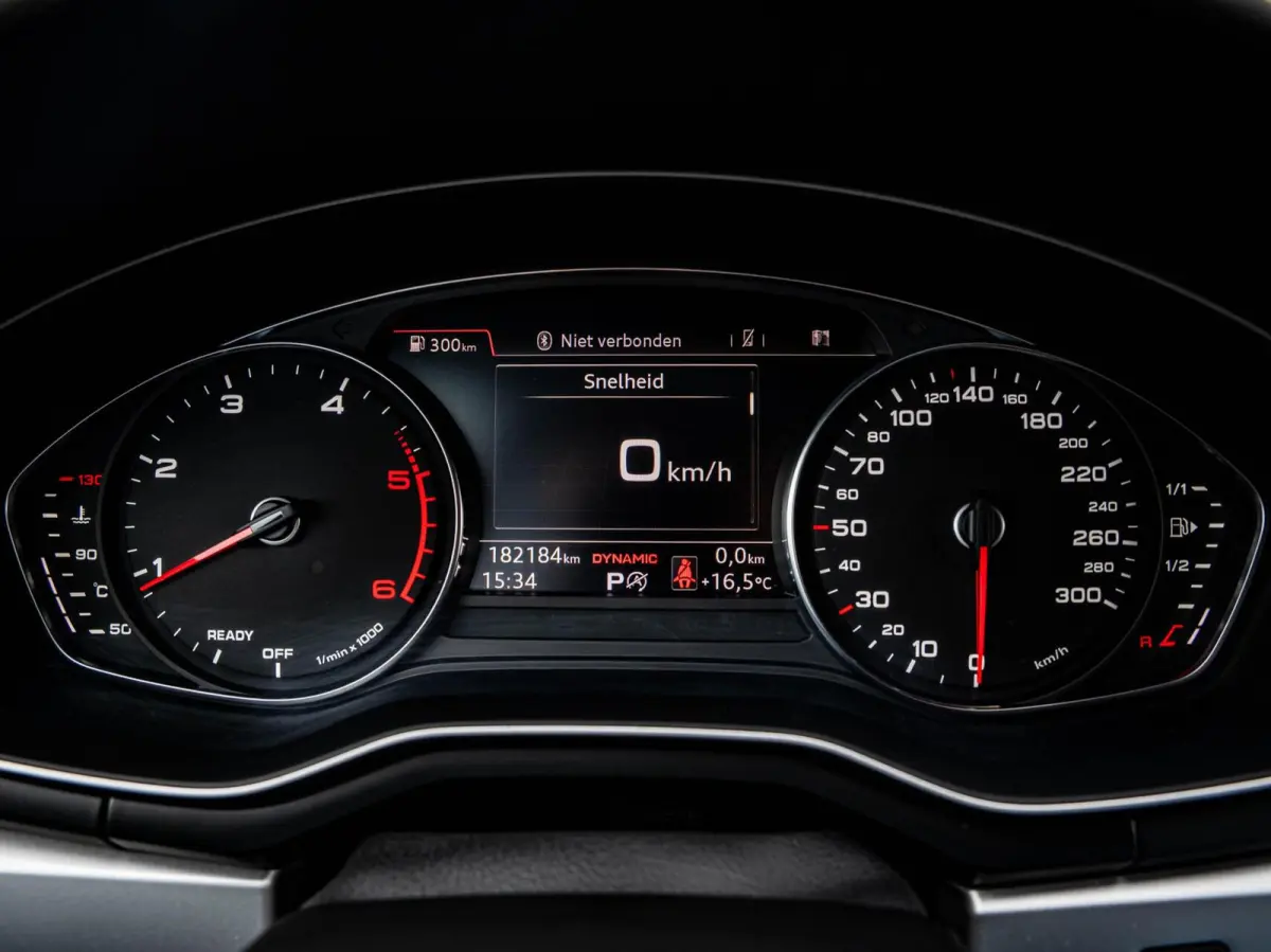 2.0 TDI ultra 150 PK S-tronic Automaat | LED | ECC | Trekhaak | Navigatie | Cruise Control | Stoelverwarming