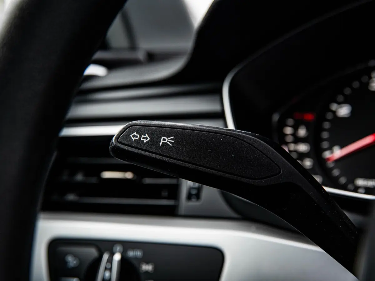 2.0 TDI ultra 150 PK S-tronic Automaat | LED | ECC | Trekhaak | Navigatie | Cruise Control | Stoelverwarming