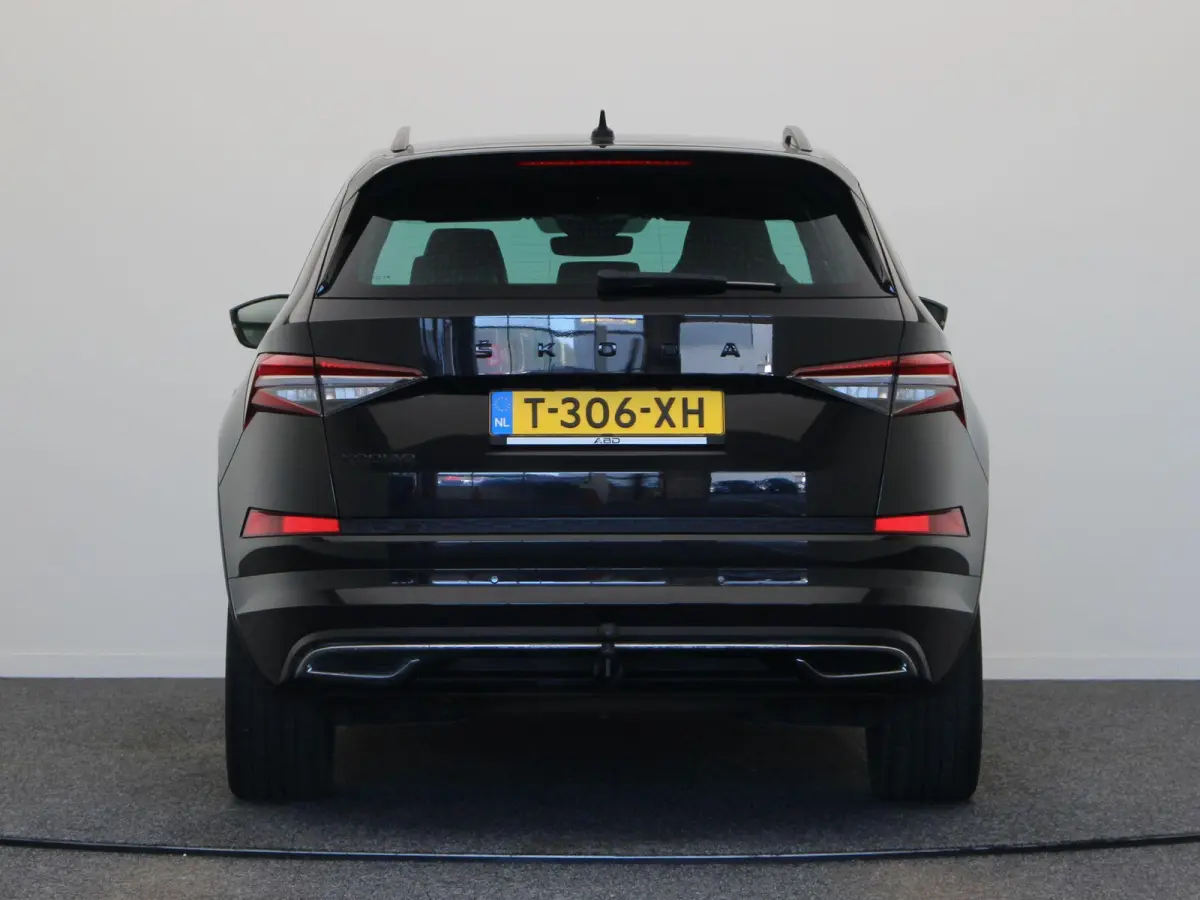 1.5 TSI Sportline Business | Trekhaak wegklapbaar | 1800KG Trekgewicht | Stoelverwarming |