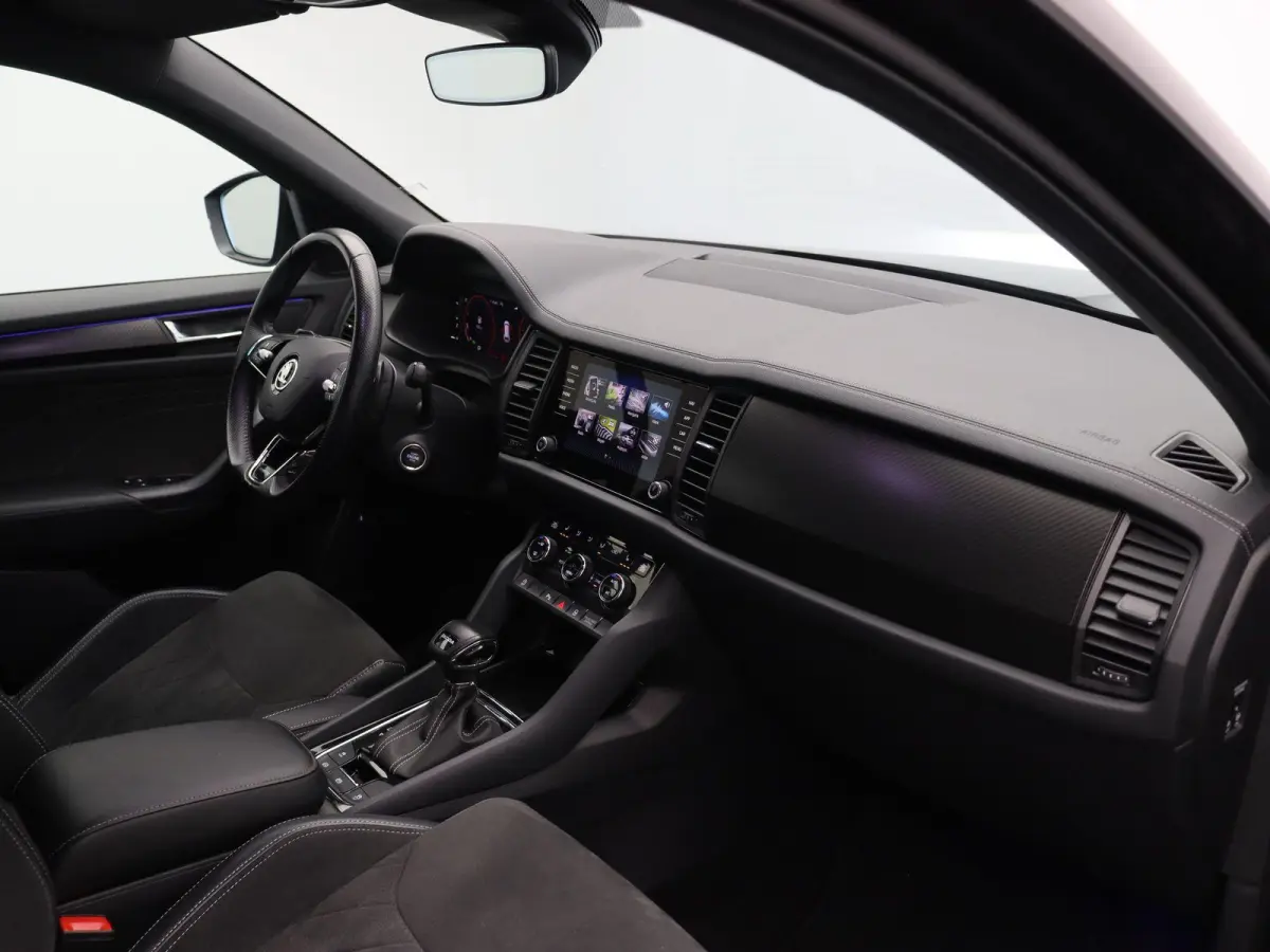 1.5 TSI Sportline Business | Trekhaak wegklapbaar | 1800KG Trekgewicht | Stoelverwarming |