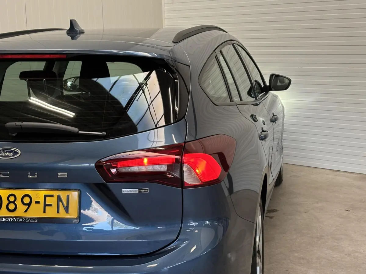 1.0 EcoBoost Hybrid Connected / NL Auto / Nwe koppeling + bak / Apple Carplay / Dealer Onderhouden! / Keurige auto