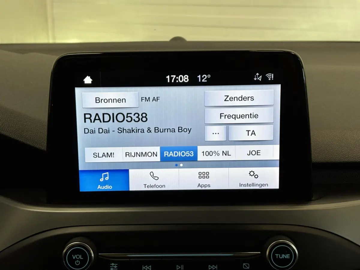 1.0 EcoBoost Hybrid Connected / NL Auto / Nwe koppeling + bak / Apple Carplay / Dealer Onderhouden! / Keurige auto