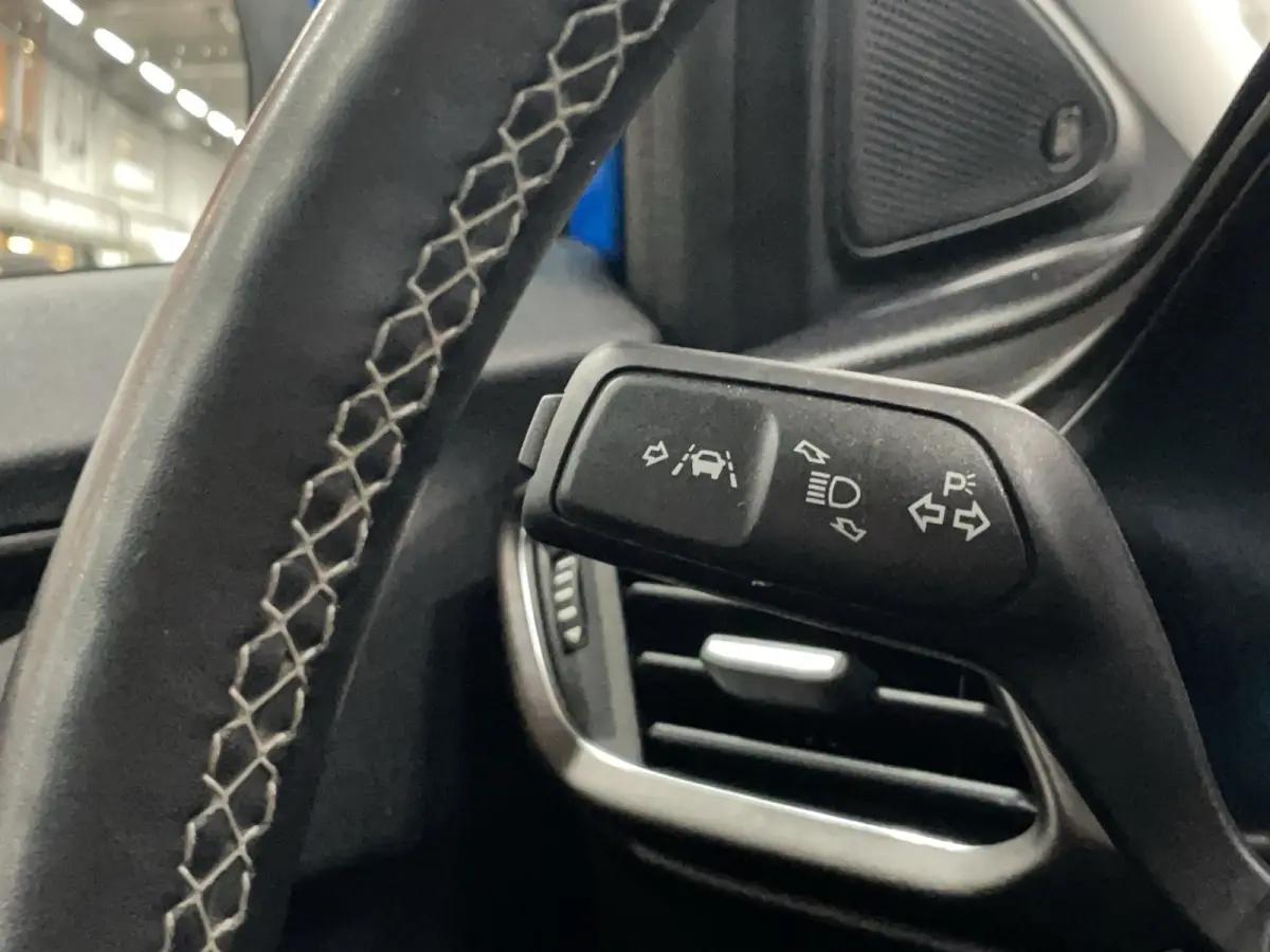 1.0 EcoBoost Titanium X B&O | Adaptieve cruise | Stoel- stuurverw. | Carplay | Camera | 18" | Navigatie