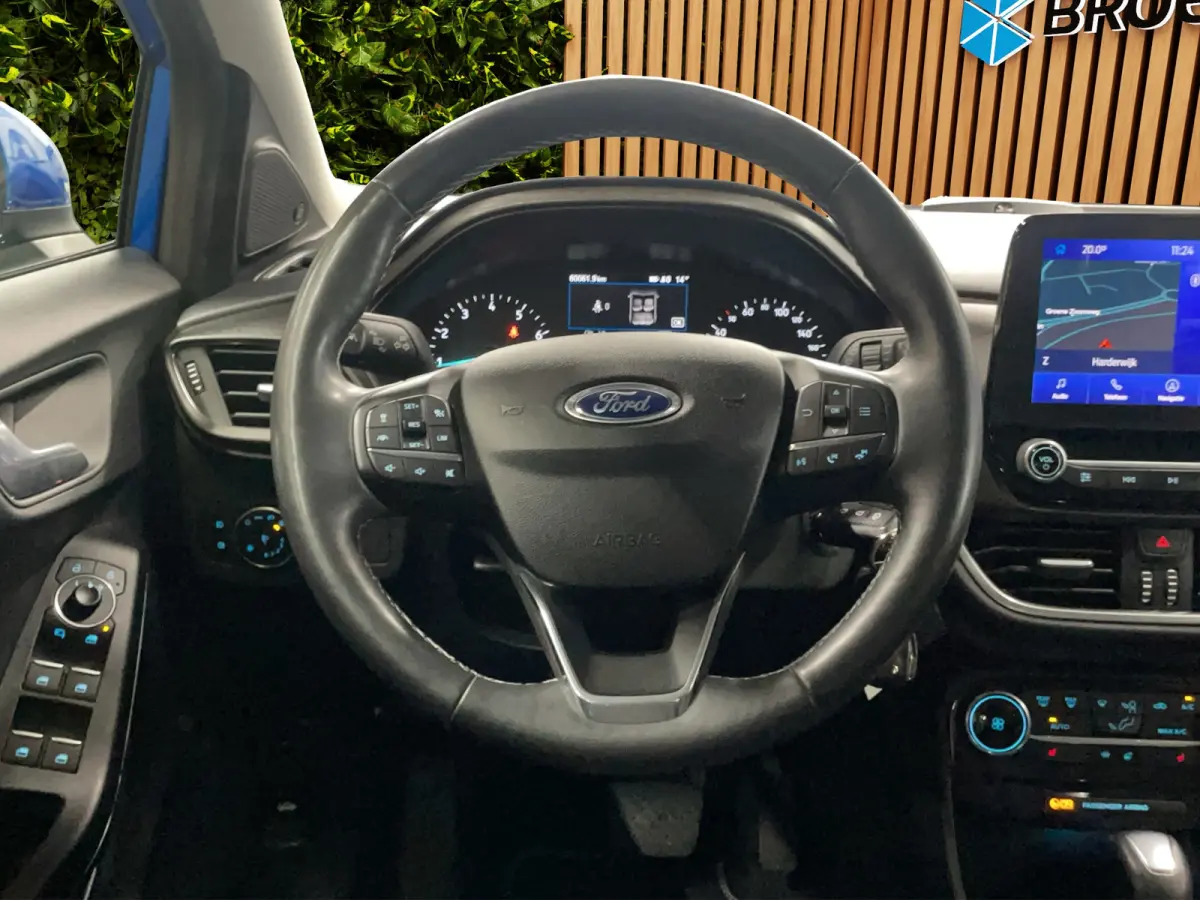 1.0 EcoBoost Titanium X B&O | Adaptieve cruise | Stoel- stuurverw. | Carplay | Camera | 18" | Navigatie