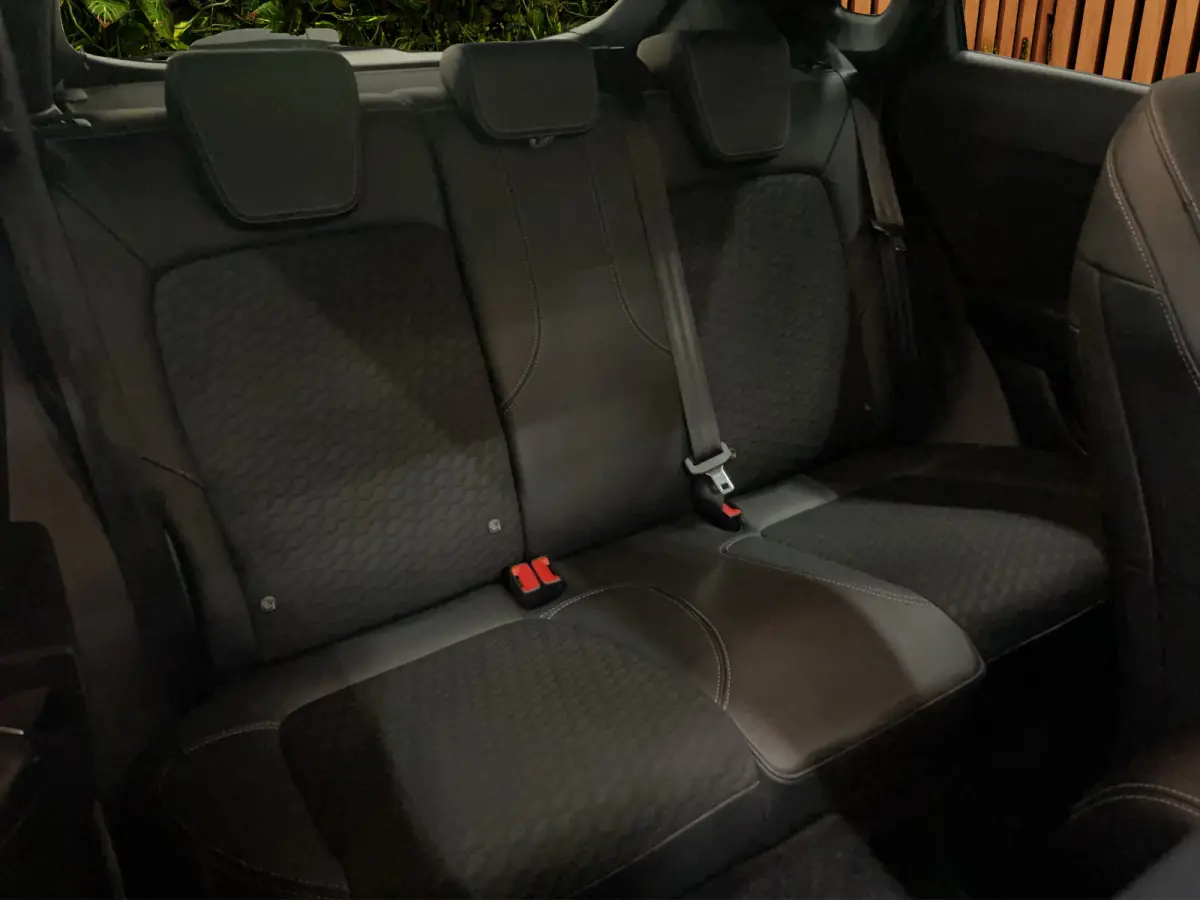 1.0 EcoBoost Titanium X B&O | Adaptieve cruise | Stoel- stuurverw. | Carplay | Camera | 18" | Navigatie