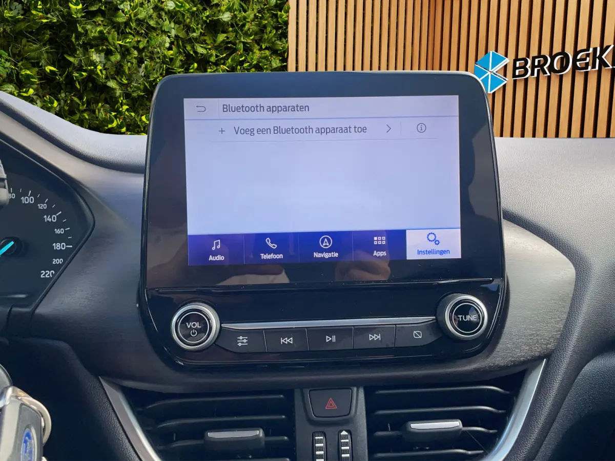 1.0 EcoBoost Titanium X B&O | Adaptieve cruise | Stoel- stuurverw. | Carplay | Camera | 18" | Navigatie