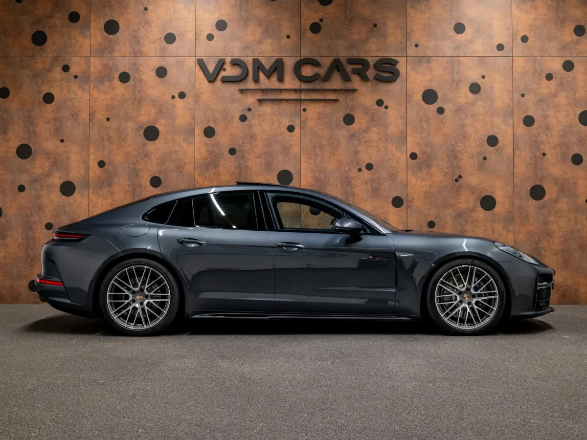 2.9 4 E-Hybrid | SportDesign | 18-weg | Sportuitlaat | Achterasbest. | InnoDrive | Carbon | Stoelventilatie |