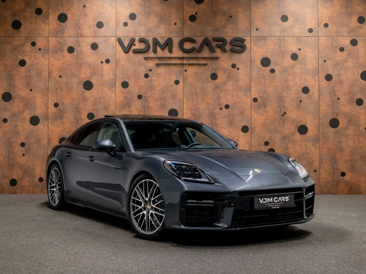 2.9 4 E-Hybrid | SportDesign | 18-weg | Sportuitlaat | Achterasbest. | InnoDrive | Carbon | Stoelventilatie |