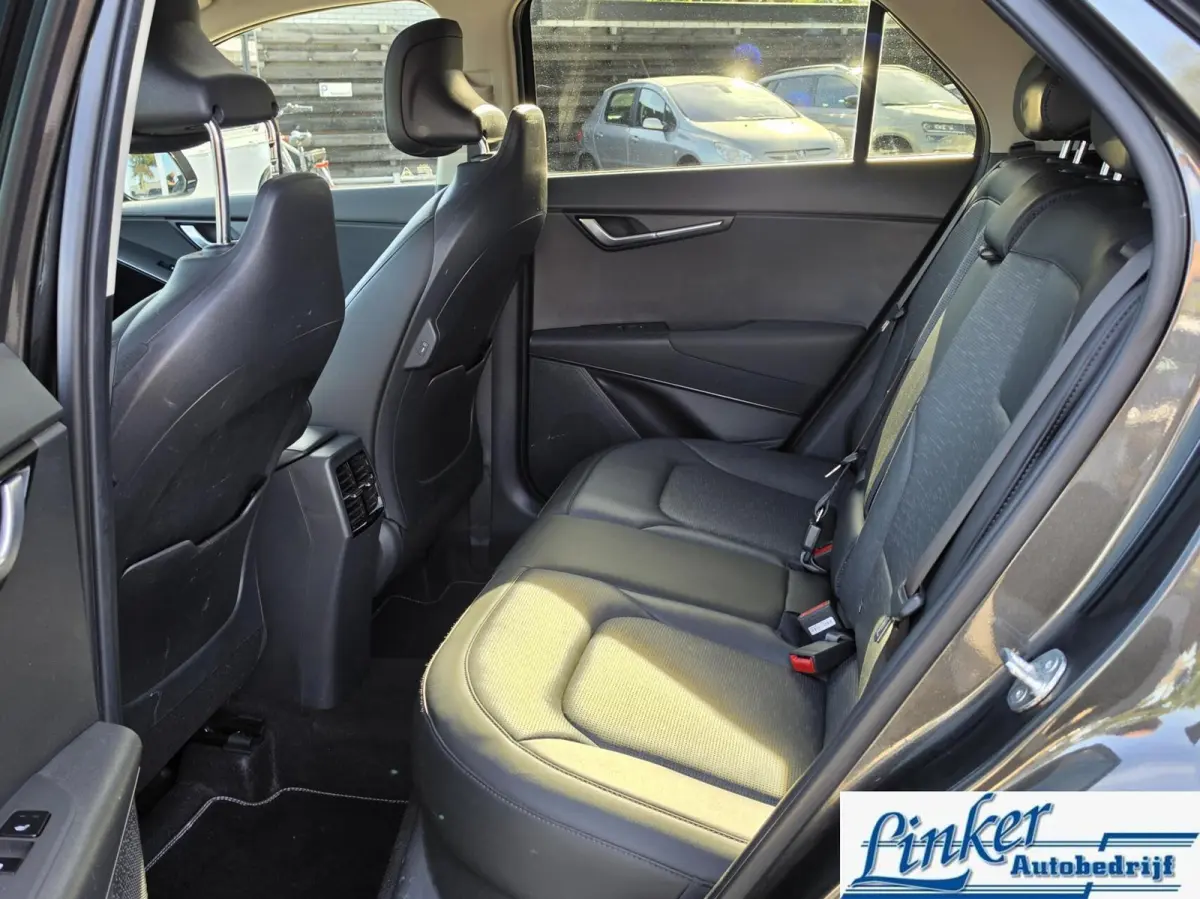 1.6 GDi PHEV ExecutiveLine SoH 100%|TREKH