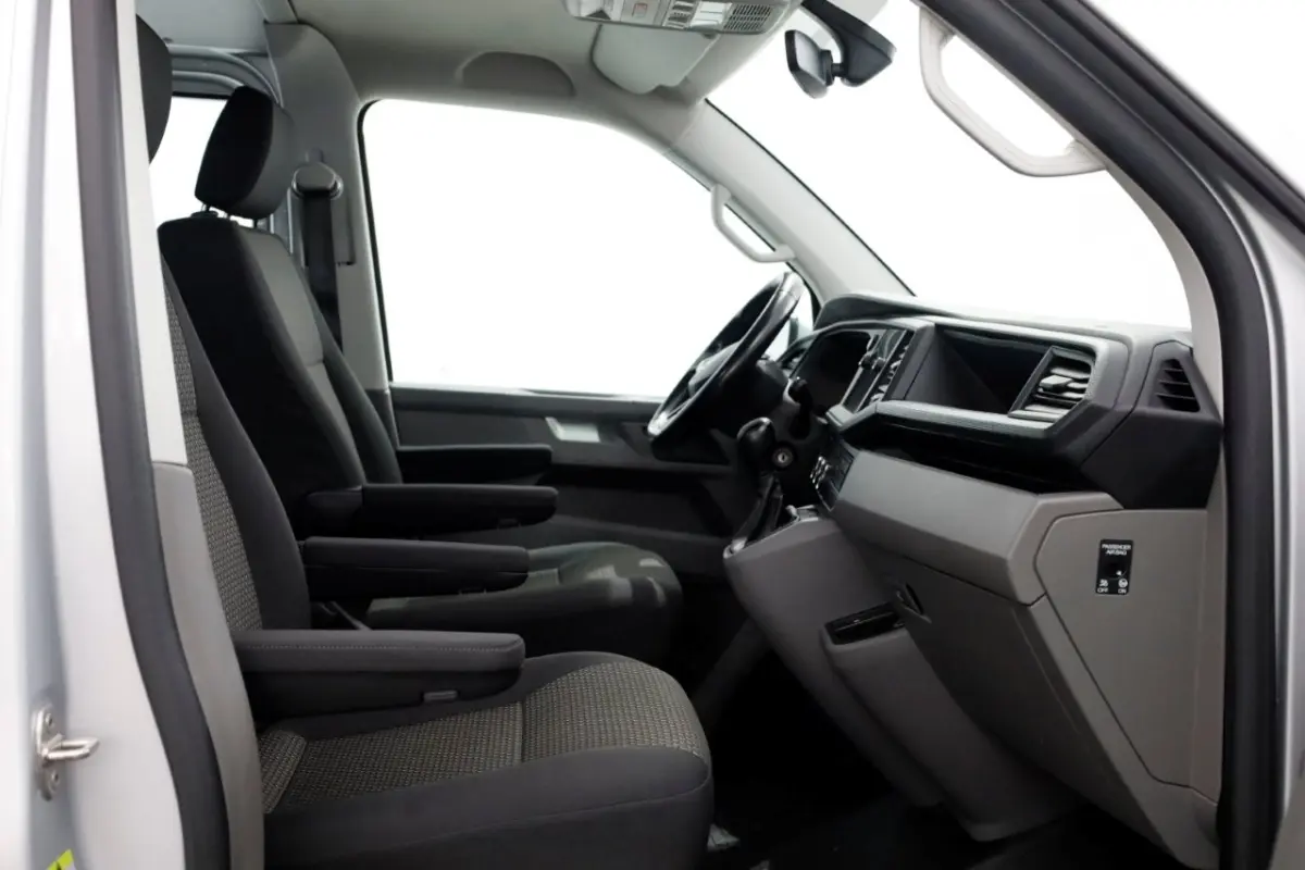T6.1 2.0 TDI 150pk DSG-Automaat L1H1 D.C. Highline Airco/Navi/Camera 04-2024