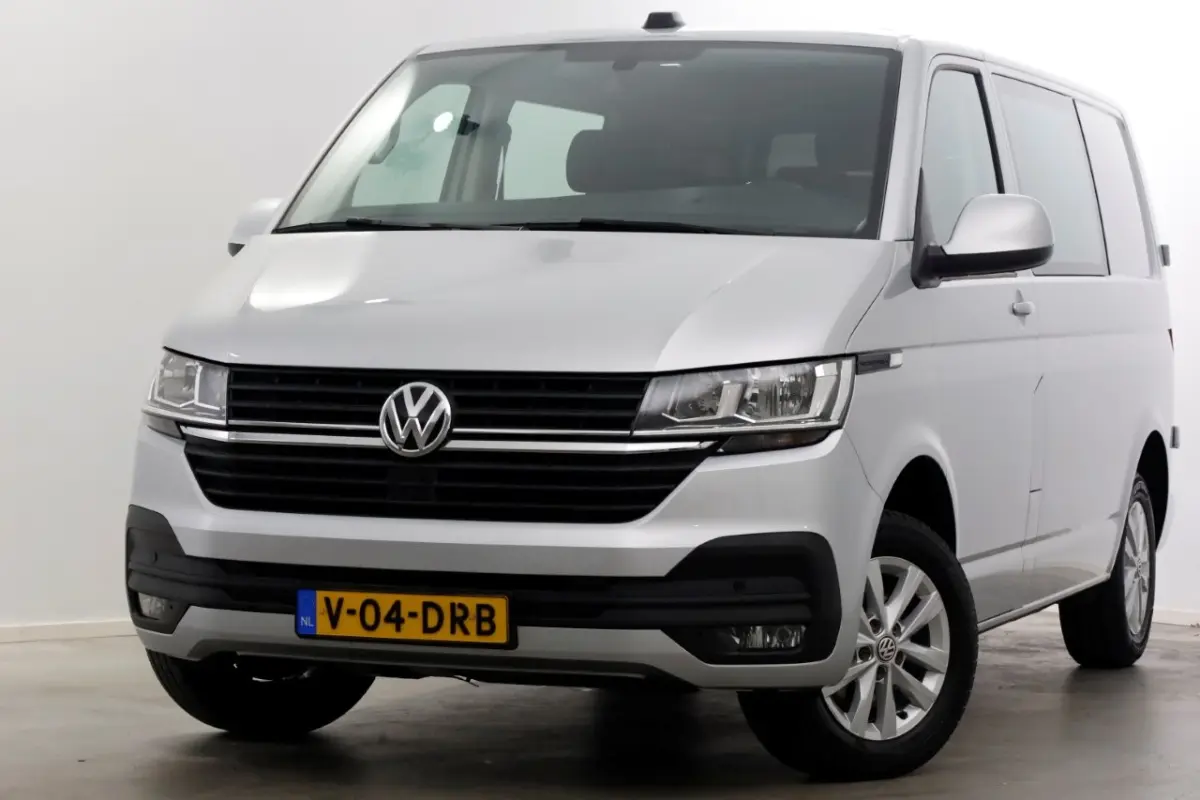 T6.1 2.0 TDI 150pk DSG-Automaat L1H1 D.C. Highline Airco/Navi/Camera 04-2024
