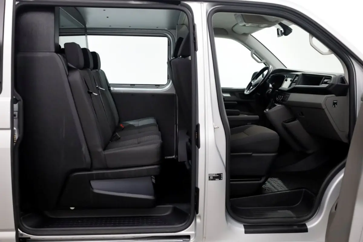 T6.1 2.0 TDI 150pk DSG-Automaat L1H1 D.C. Highline Airco/Navi/Camera 04-2024