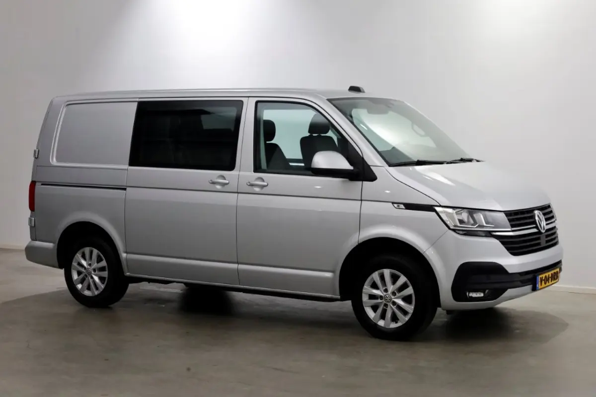 T6.1 2.0 TDI 150pk DSG-Automaat L1H1 D.C. Highline Airco/Navi/Camera 04-2024