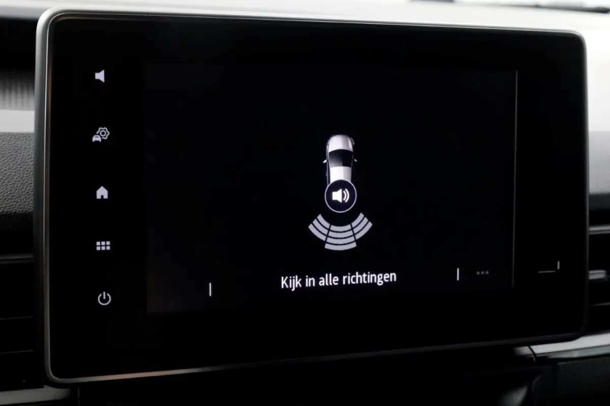 1.3 TCe 130pk BENZINE Luxe L1 Airco/Carplay 04-2023