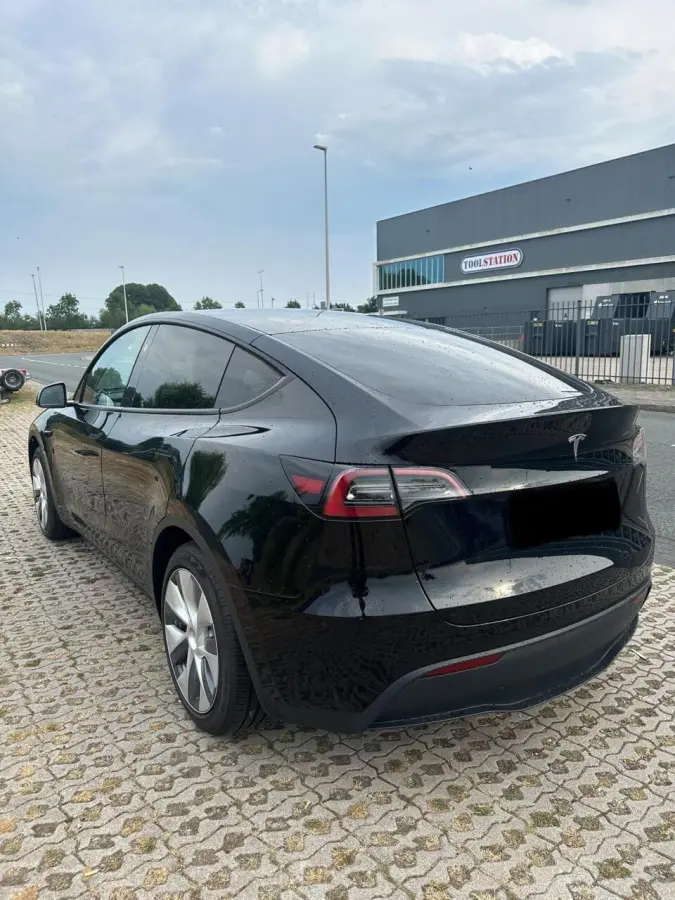RWD 58 kWh Pano