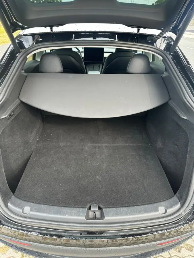 RWD 58 kWh Pano