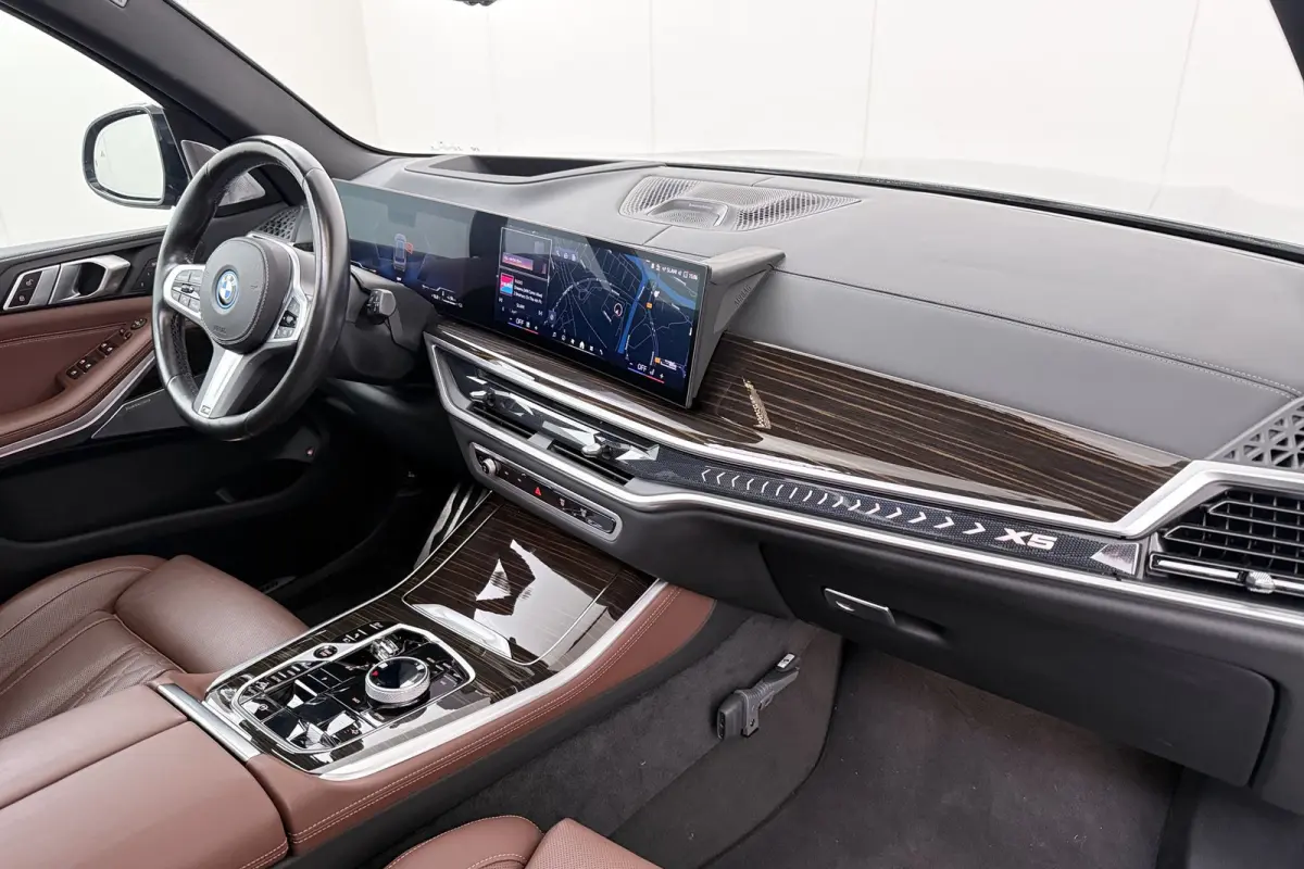 xDrive50e 490 PK Aut. M-Sport Pro Full Options!! Pano-Skylounge Bowers&Wilkins 22"LMV