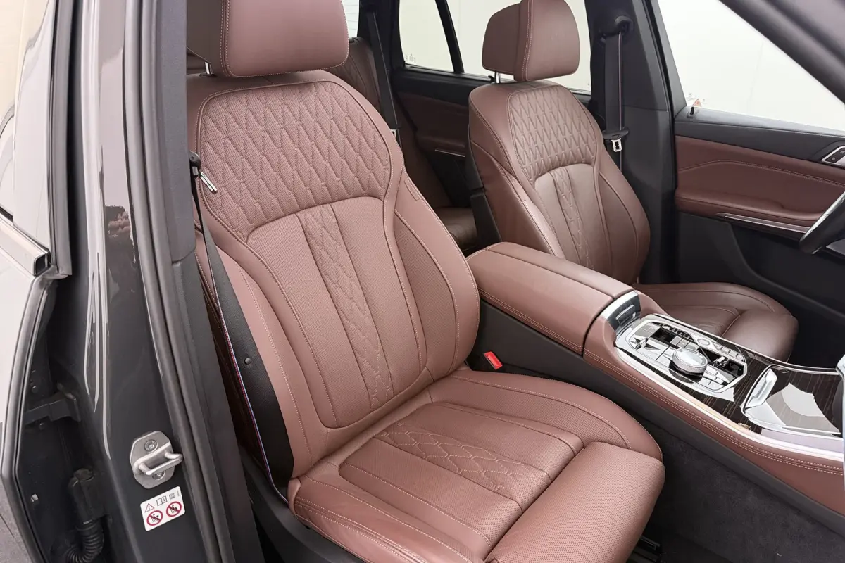 xDrive50e 490 PK Aut. M-Sport Pro Full Options!! Pano-Skylounge Bowers&Wilkins 22"LMV