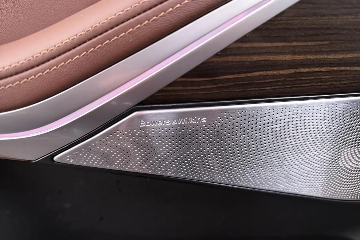 xDrive50e 490 PK Aut. M-Sport Pro Full Options!! Pano-Skylounge Bowers&Wilkins 22"LMV