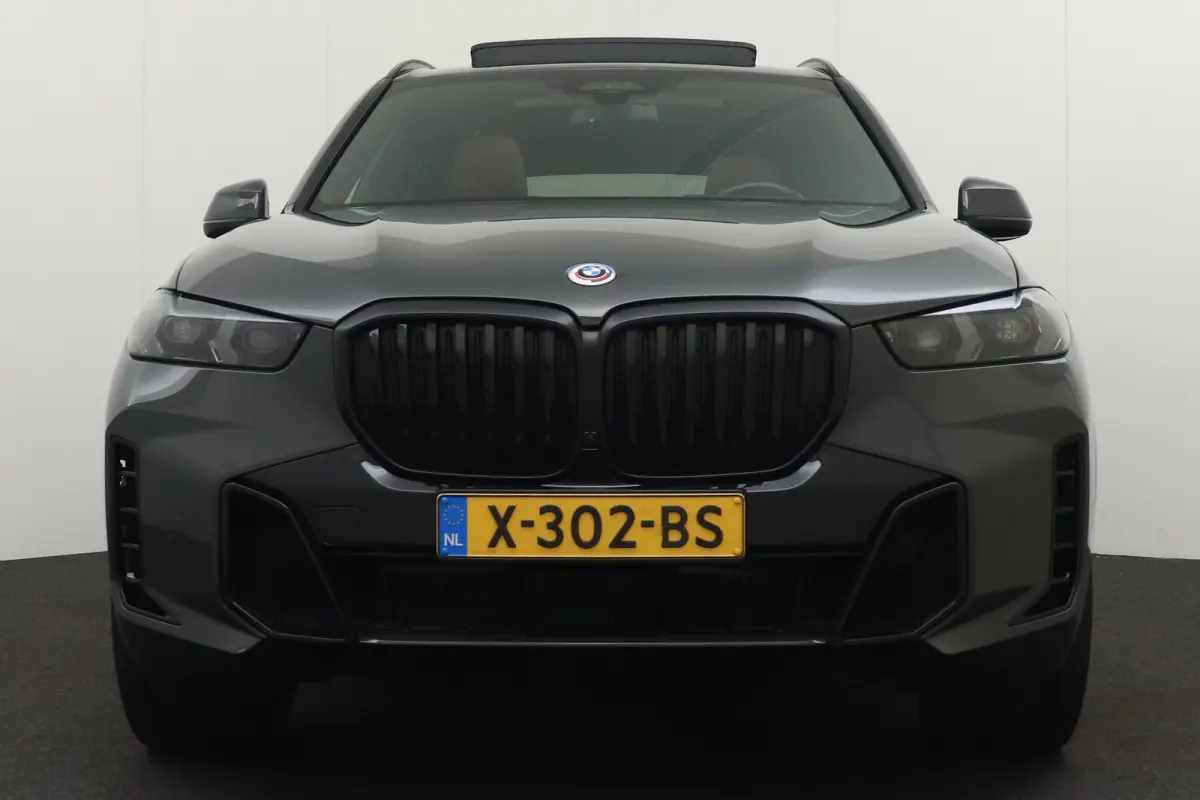 xDrive50e 490 PK Aut. M-Sport Pro Full Options!! Pano-Skylounge Bowers&Wilkins 22"LMV