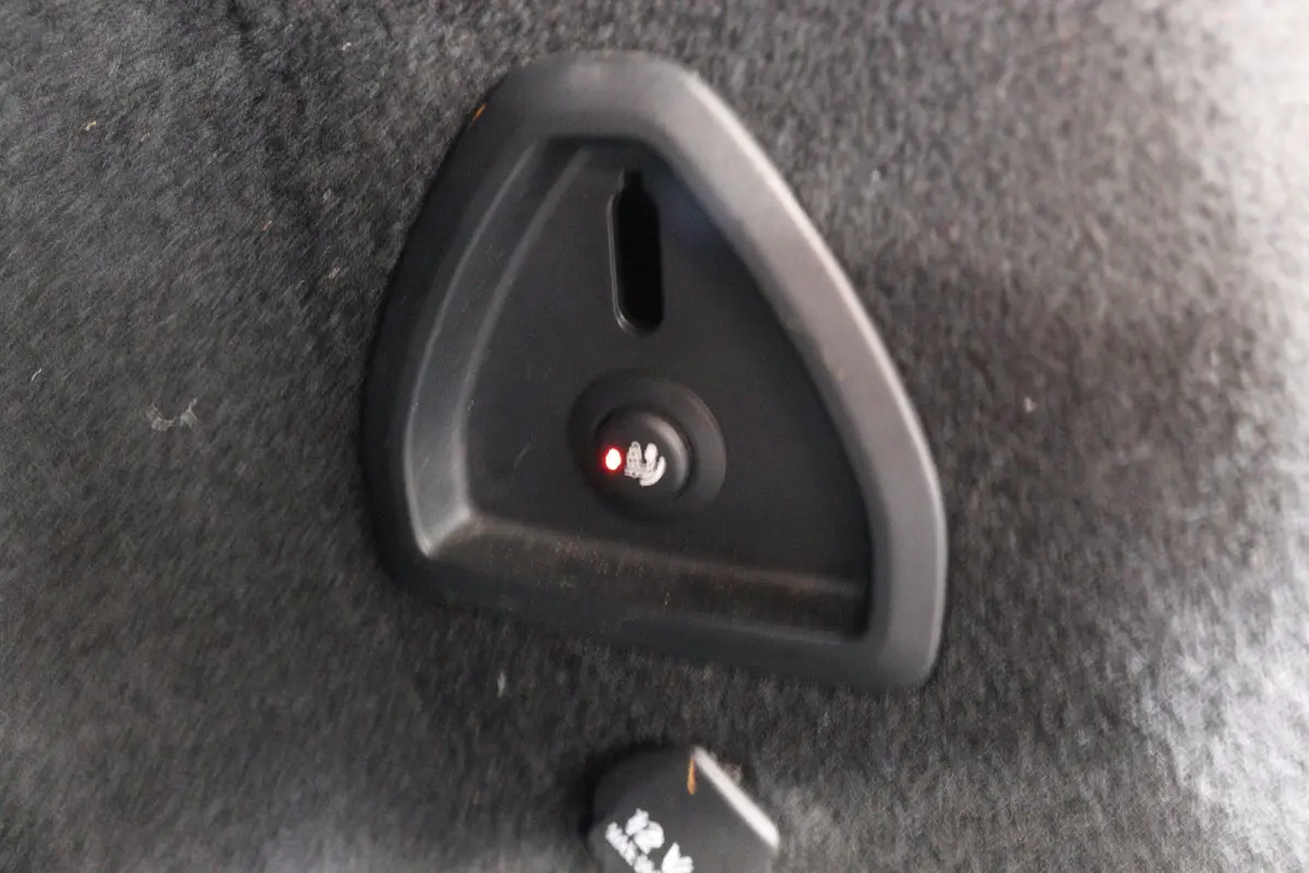 740i High Executive | 1e Eigenaar! | Dealer Onderhouden! | Harman/Kardon | 360 Camera | Trekhaak | Memory | Sfeerverlichting | LED | keyless | Leder | BLIS | DAB | Elk. Kofferbak | Stoelverw