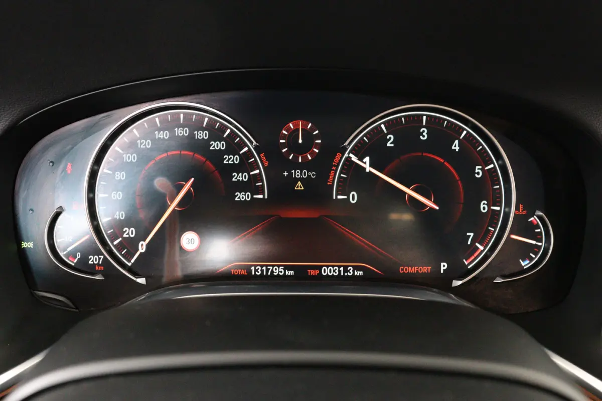 740i High Executive | 1e Eigenaar! | Dealer Onderhouden! | Harman/Kardon | 360 Camera | Trekhaak | Memory | Sfeerverlichting | LED | keyless | Leder | BLIS | DAB | Elk. Kofferbak | Stoelverw