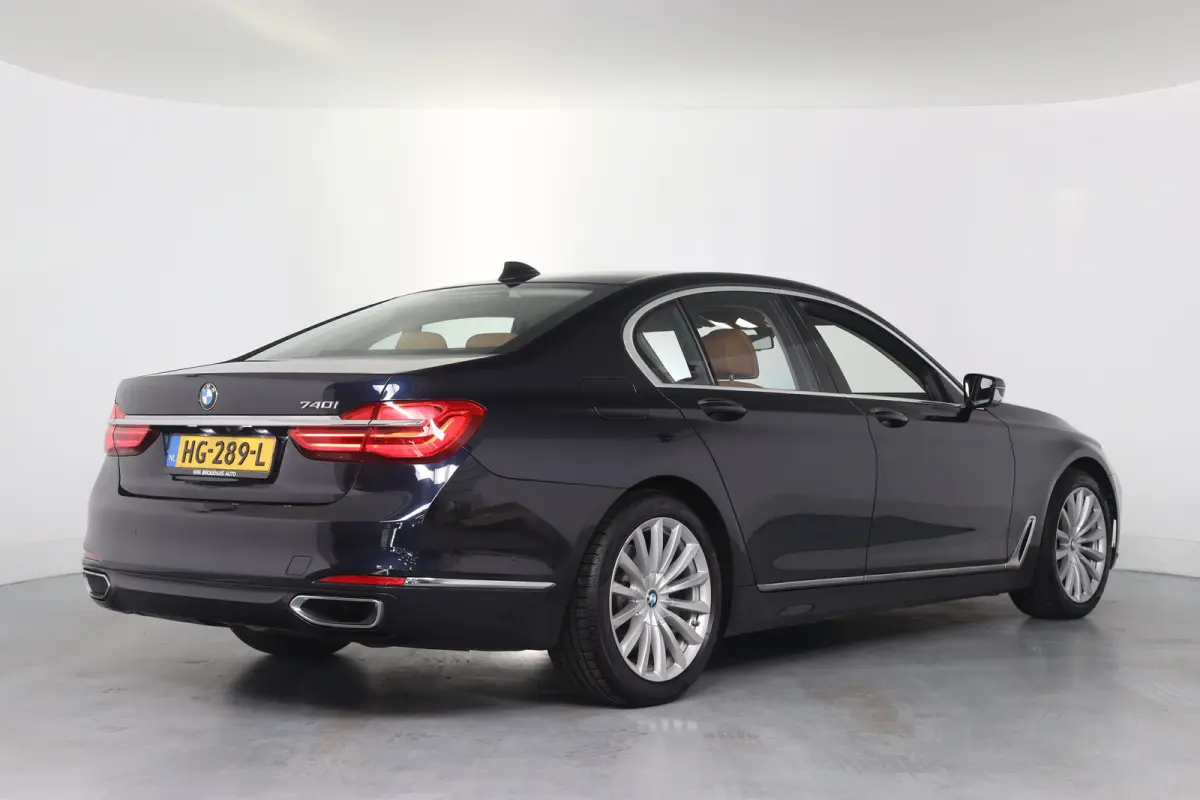 740i High Executive | 1e Eigenaar! | Dealer Onderhouden! | Harman/Kardon | 360 Camera | Trekhaak | Memory | Sfeerverlichting | LED | keyless | Leder | BLIS | DAB | Elk. Kofferbak | Stoelverw