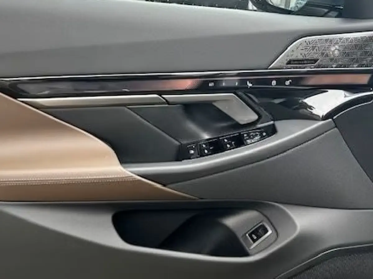 550e xDrive M-SPORT Pro ** PANO, BRUIN LEDER, TREKH, 21-inch LMV, ADAPT. M-ONDERST. ** 1e EIG - UNGALLFREI - Ex. BMW ** ** INFORMEER OOK NAAR ONZE AANTREKKELIJKE FINANCIAL-LEASE TARIEVEN **