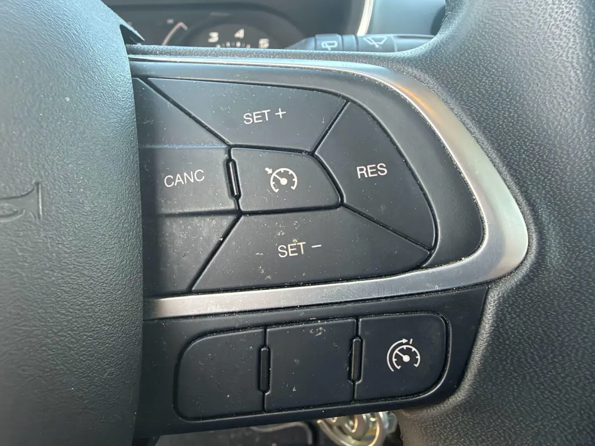 1.4 T-Jet 16v Business
