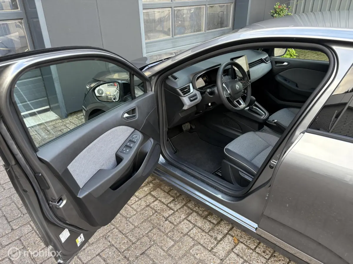 1.6 E-Tech Full Hybrid 145 techno