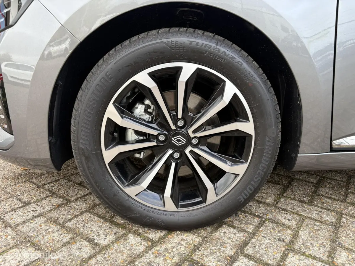 1.6 E-Tech Full Hybrid 145 techno