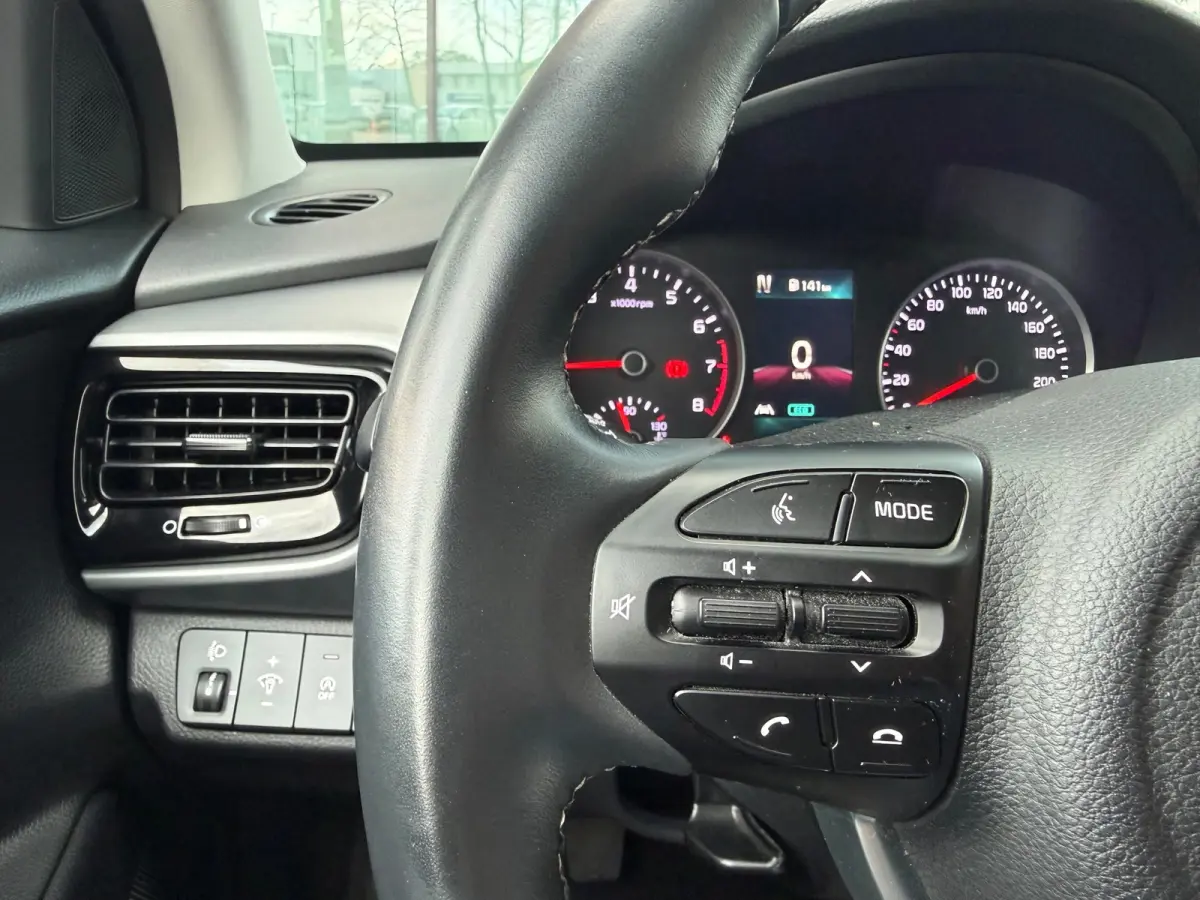 1.0 T-GDi MHEV DynamicPlusLine - Navi - Trekhaak - Camera - Climate - Org.NL