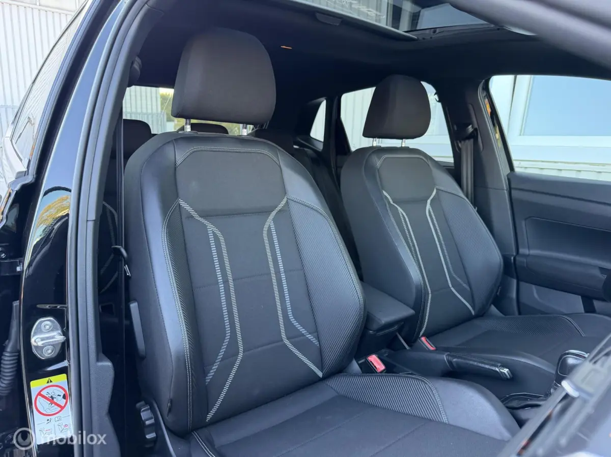 1.0 TSI DSG Highline PANO VIRTUAL ACC BEATS